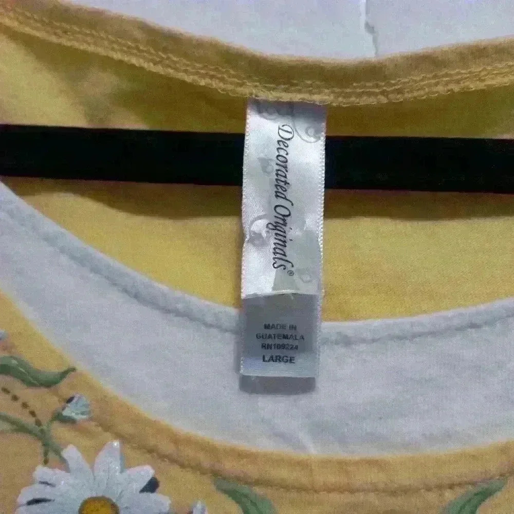 Womens L tunic Grandmacore cottagecore outdoor 3/4 sleeve flowers bees graphic t - Picture 3 of 7
